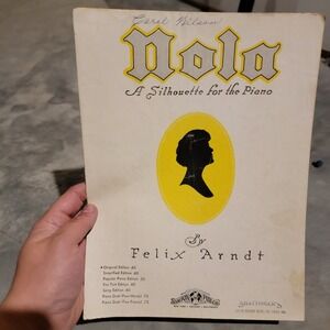 Nola Sheet Music by‎ Felix Arndt A Silhouette for the Piano Sam Fox 1915